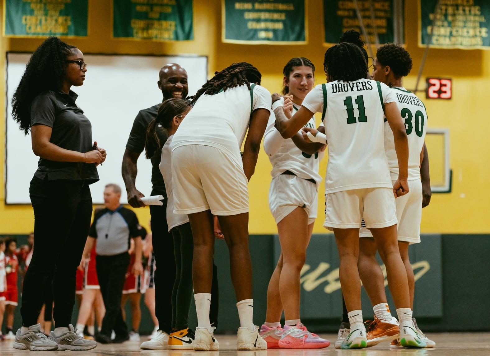 USAO&rsquo;s Bench Produces 52 Points in Dominant Win Against Wayland Baptist