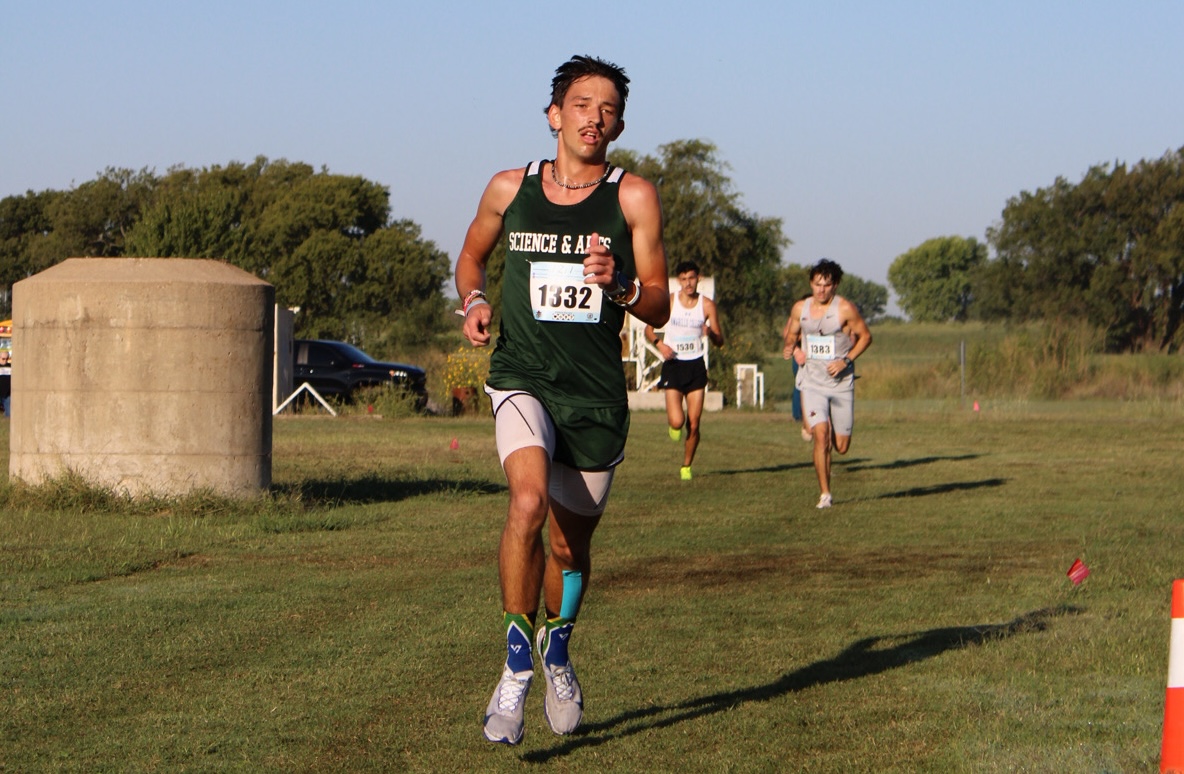 Meyer Leads the Drovers at the SAC Championship